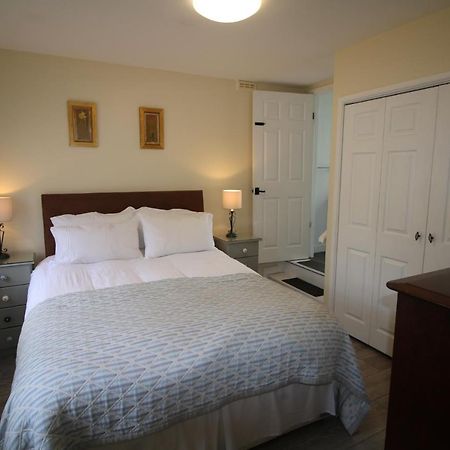 Prince Hill Cottages Worton  エクステリア 写真